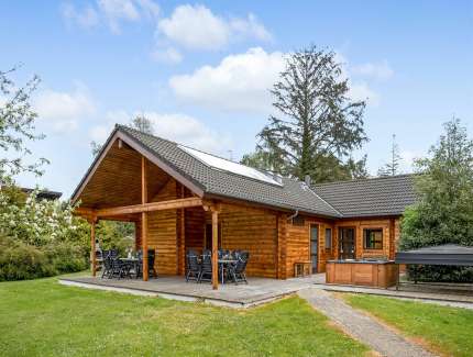 Pictures of holiday home