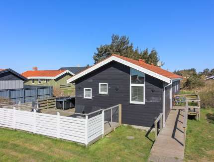 Pictures of holiday home