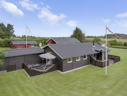 Pictures of holiday home