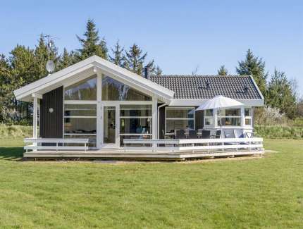 Pictures of holiday home
