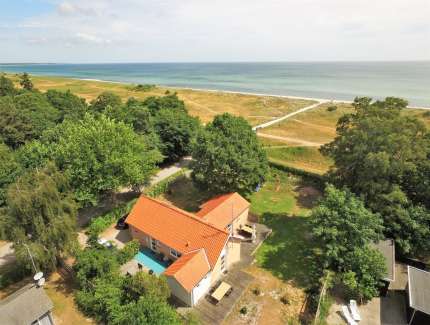 Pictures of holiday home