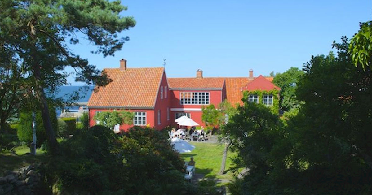 Besøg det smukke Oluf Høst Museum i Gudhjem på din sommerhusferie